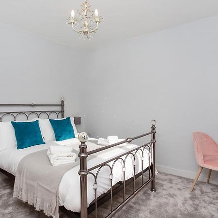 The Luxury Potting Shed With Free Parking! Apartamento York Exterior foto
