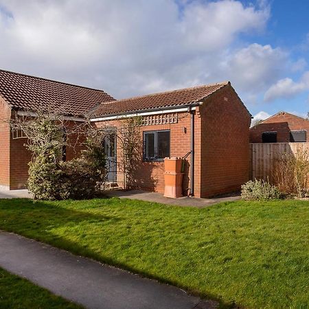 The Luxury Potting Shed With Free Parking! Apartamento York Exterior foto